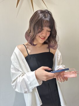 スリー(three) 韓国