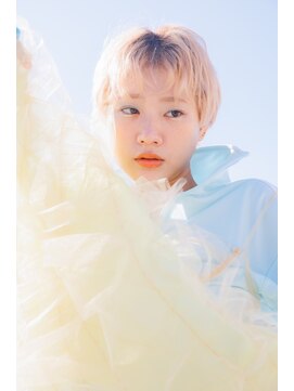 モト 船橋(moto) ジェンダーレスショート/韓国ヘア/ブリーチカラー[船橋駅/船橋]