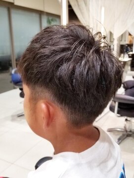 ミック ヘアアンドメイクアップ 高田店(miq Hair&Make up) キッズカット/小学生カット/刈り上げ/爽やかショート/メンズ