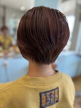 マンティラ(Mantilla) ショートボブ