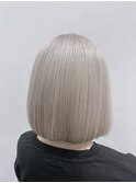 黒髪クラゲヘアーオリーブグレー小顔ココアベージュ丸型卵型ボブ
