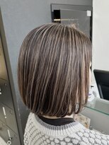 シータ(c i e t a)&nbsp;グレージュ/ハイライト/白髪ぼかし