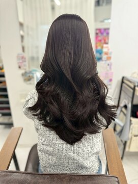 ハピネス クローバー 学園前店(Happiness CLOVER) レイヤーロング 艶髪 グレージュカラー