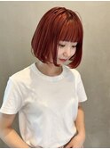前髪ありボブ×ワインレッドカラー