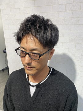 アメジスト(amethyst) アップバングのショートツーブロック