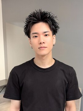 ササ(33) ピンパーマスパイキーショート