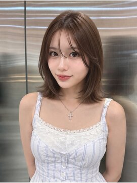 シー バイ ロンド 新宿(Sea by Lond) ワンホンレイヤ ー×ダークブルー[デジタルパーマ/ボブ/韓国]