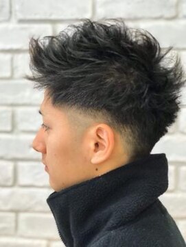 ミーティア バイ クアトロ(Meteor By QUATRO) お洒落アップバンクショート