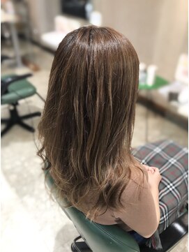 スーパーカットトリイマエショップ(SUPER CUT TORIIMAE SHOP) ミルキーベージュ