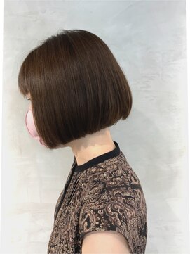 カラーアンドケアリタ(color&care Lita) ミニボブ×ヌーディベージュ