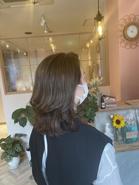 ラトット(Latot) 上品白髪ぼかしハイライト♪