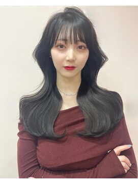 ボタン シブヤ(VOTAN SHIBUYA) 韓国風/レイヤーカット/セミロングヘア/20代/30代