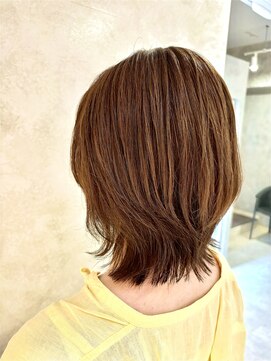 ベノワ(BENOIT) ミディアムウルフ