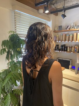 グロスシーループユナイテッド(GROSS C-LOOP UNITED) くびレイヤーベージュデジタル酸性パーマショートボブ