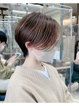 アッシュ 横浜西口店(Ash) 大人ハンサムショート