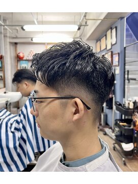 パール(PEARL) アップバングショート