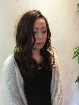 イル サローネ ディヴェルタ(il salone diverta)の写真/ふんわり柔らかいパーマで女性らしさUP♪髪質に合わせた施術でダメージレスに理想のパーマスタイルが叶う☆