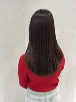 シェリ(Cheri) ココアベージュでツヤと透明感のあるカラー