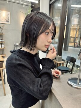 ミィ 表参道(mee.) 似合わせカット ボブヘア 縮毛矯正 ミニボブ 切りっぱなしボブ