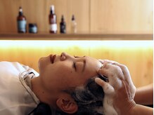 イコイ(icoi)の雰囲気（非日常空間で「頭浸浴」を、お客様にとって憩う場所でありたい。）