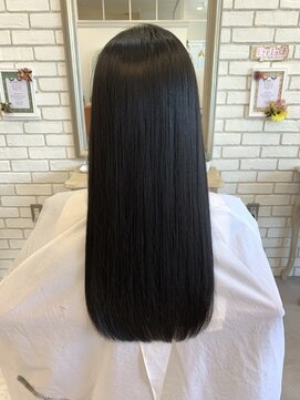 ルッソ チアロ(Lusso chiaro) トリートメントストレート