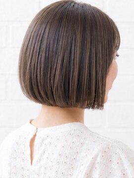 デュッカアンティーク(Duka antique) ボブスタイル