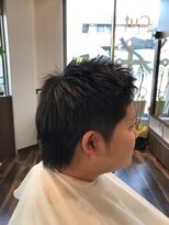 カット プラス ワン(Cut Plus One)&nbsp;広がるハリのあるサイドを刈り上げてすっきり仕上げスタイル！
