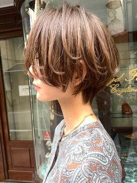 アヴァロン(AVALON) 30、40代にオススメ☆絶壁解消×シャンパライト