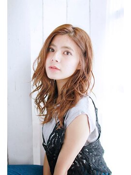 プティルカ(PutiLuca D.C.) 無造作ウエットロングスタイル