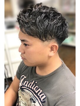 シーハウス(C-HOUSE) 外国人風パーマスタイル