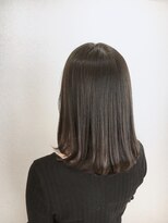 ジーナ 船橋(Zina)&nbsp;艶髪ミディアム ×  マットグレージュ☆