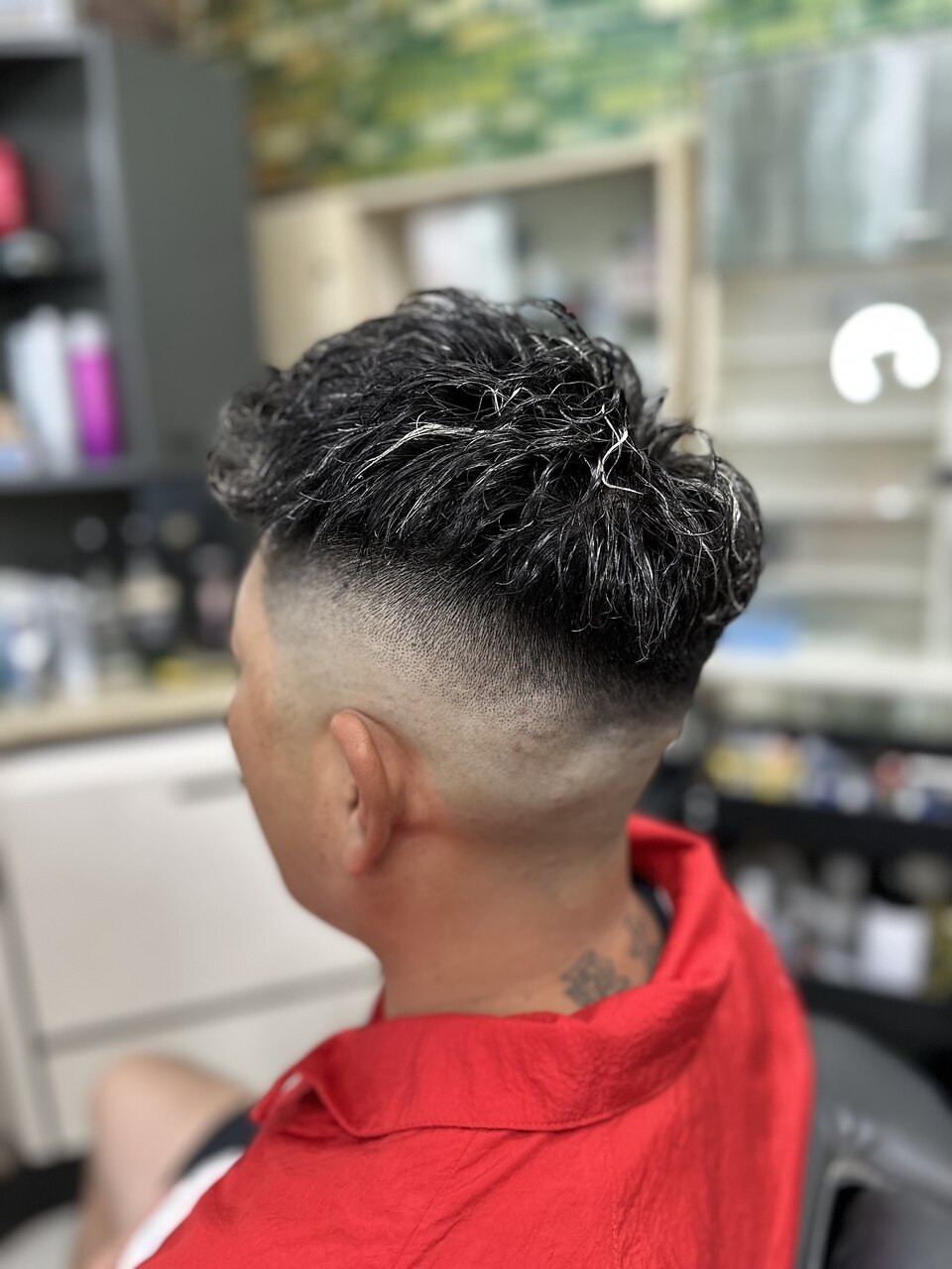 スキンフェード：L171575300｜ノーブルのヘアスタイル｜ホットペッパー