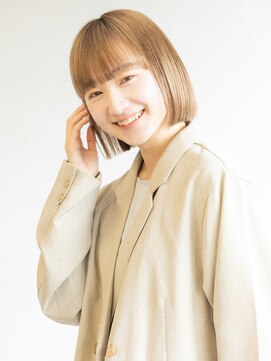 ミュラ(mulah) 日常に溶け込むハイトーンベージュとぷつっとボブ＊