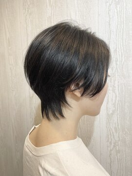 テーラヘアー 成田店(TELA HAIR) 首に沿う襟足とふんわりトップな前下がりショートボブ♪