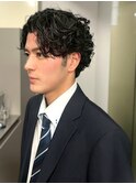 波巻スパイラルパーマ センターパート 20代 30代 ビジネスヘア