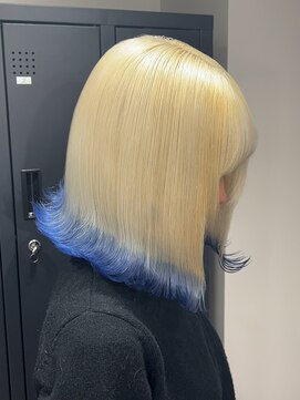 ベレーザ 渋谷(BELEZA) 13264ブリーチ&インナーカラーホワイトブロンドブルーカラー