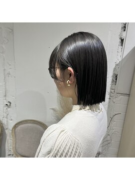 イマ 名駅店(ima) 切りっぱなしボブ.