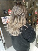 シルバーベージュバレイヤージュ　　大館
