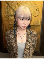 ボリューム(VOLUME) ブリーチ/インナーカラー/ホワイトベージュ/韓国ヘア/原宿/20代