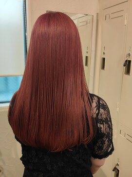 エスク オブ ヘアー(SQ of hair) フェミニンロング チェリーレッド 顔周レイヤー