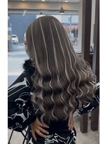 エミーバイモアムー(Emmie byMoremuu)&nbsp;【RYUKI】グレージュ