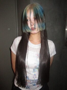 キヴィ(kivi)の写真/【カミカリスマ2026受賞】一線を画すモードな感性◇緻密な顔周りカットでまだ見ぬ自分の個性を解放