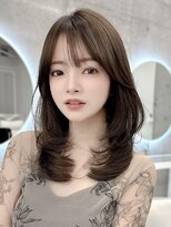 アイヴィ 表参道(IVY) 韓国レイヤー レイヤーカット 前髪カット 顔まわりカット