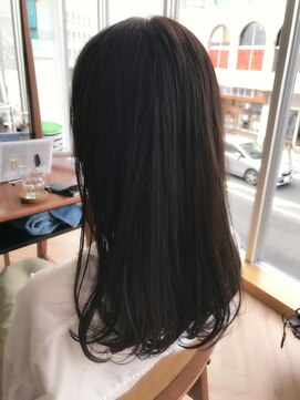 カナエ(CaNaE) グレージュ