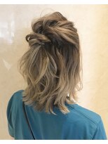 アヴァンス 江坂店(AVANCE.) シルバーグラデーションカラー