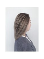 リベルテ(Liberte)&nbsp;外国人風ハイライトミディ