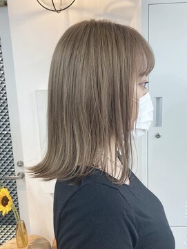 イコ 表参道原宿(ico) ケアブリーチでミルクティーベージュ