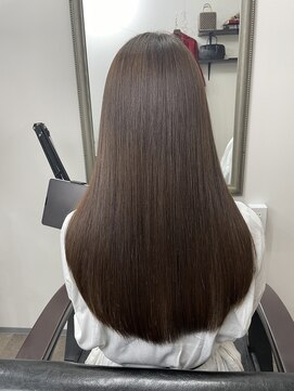 シアー(SHEER.) 髪質改善×縮毛矯正×酸性ストレート【表参道,青山美容室】