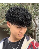 サロン ド ロイ(Salon de Roi)&nbsp;女子ウケ間違いない黒髪パーマ　メンズパーマ神戸六甲三宮