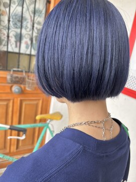 パディントン(Paddington) シンプルスタイルに映える☆透明感ポリッシュネイビー♪